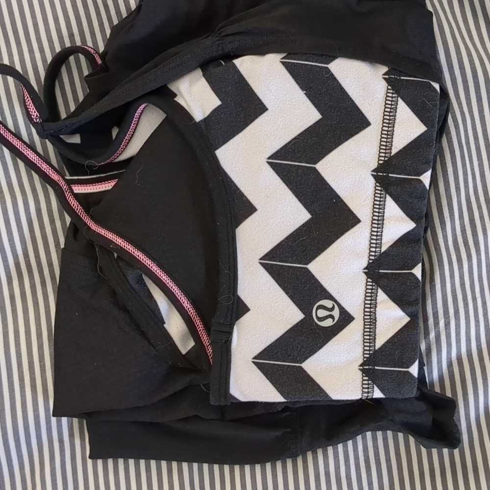 lululemon Top w/ Built-in Bra